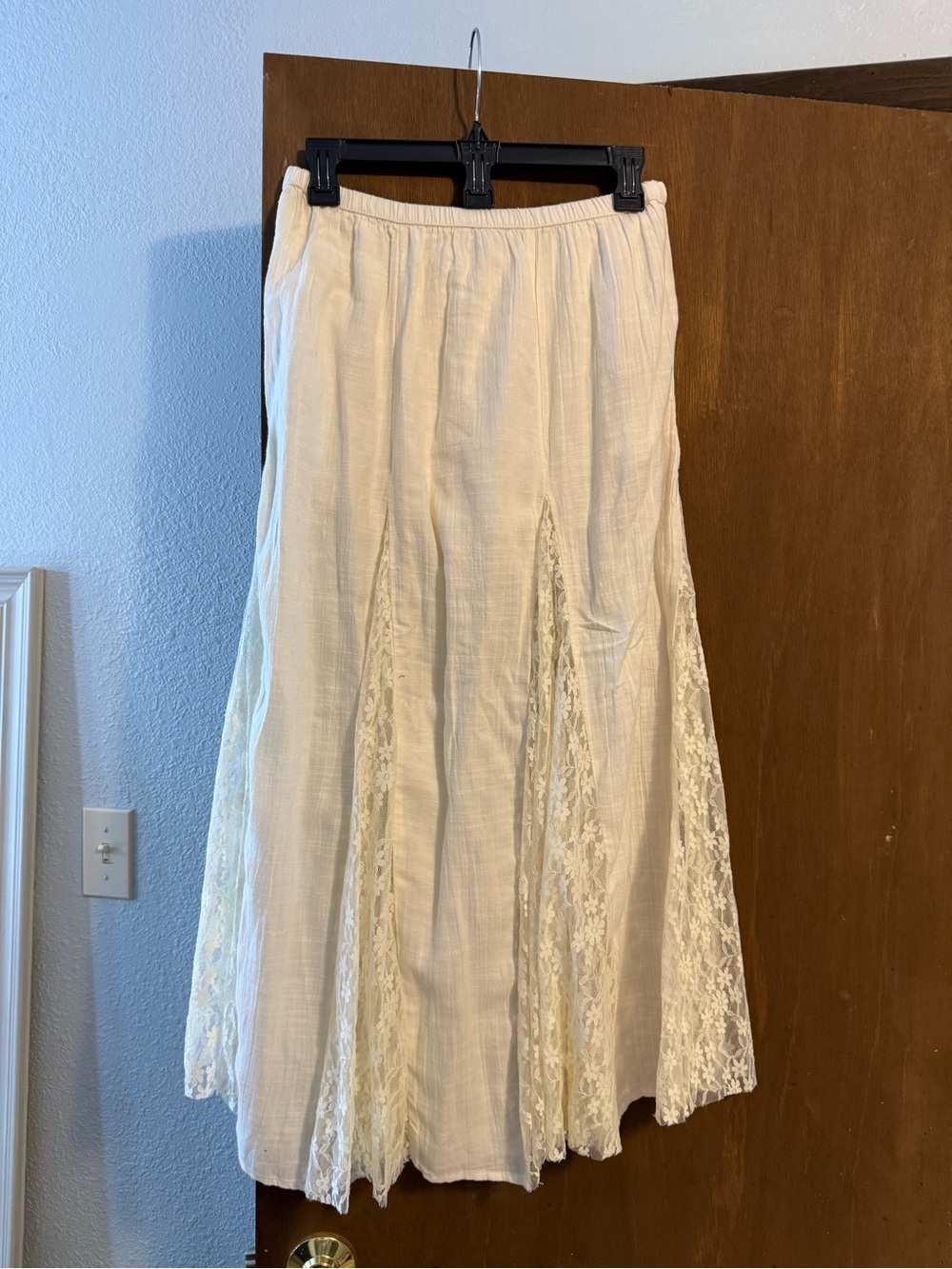 American Eagle Outfitters Cream Lace-Panel Midi Skirt